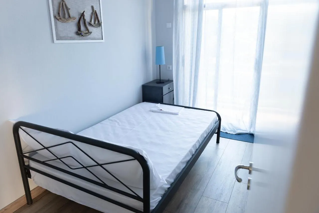 Sarafos Apartment Stavros Rooms  Stavros (Thessaloniki)