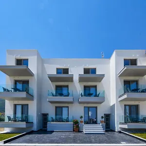  Apartament Alos Utopia